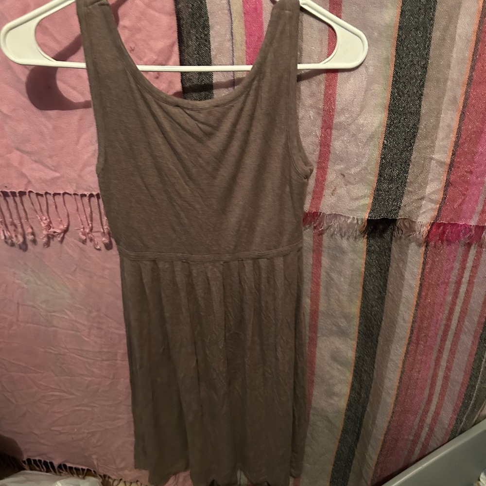 Elegant Brown Sleeveless Dress